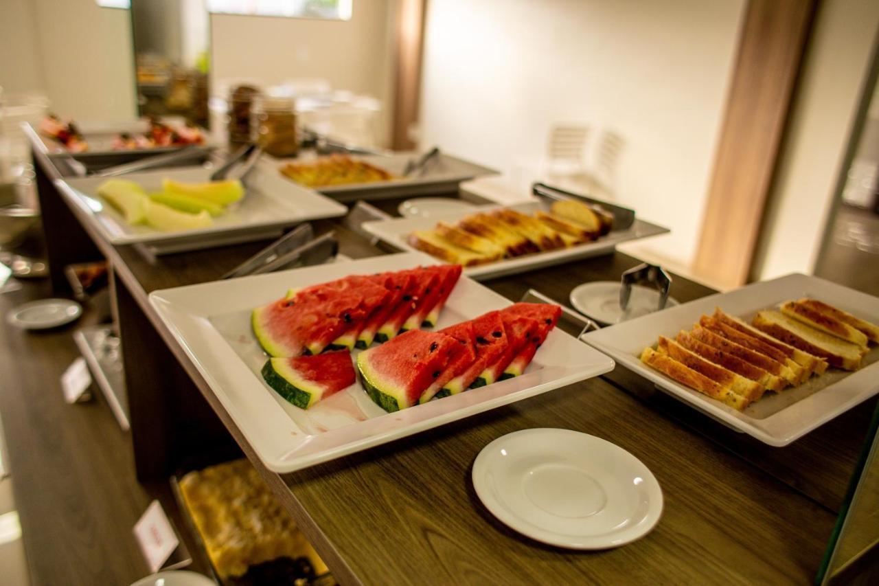 Ozaki'S Hotel Tailandia Екстер'єр фото