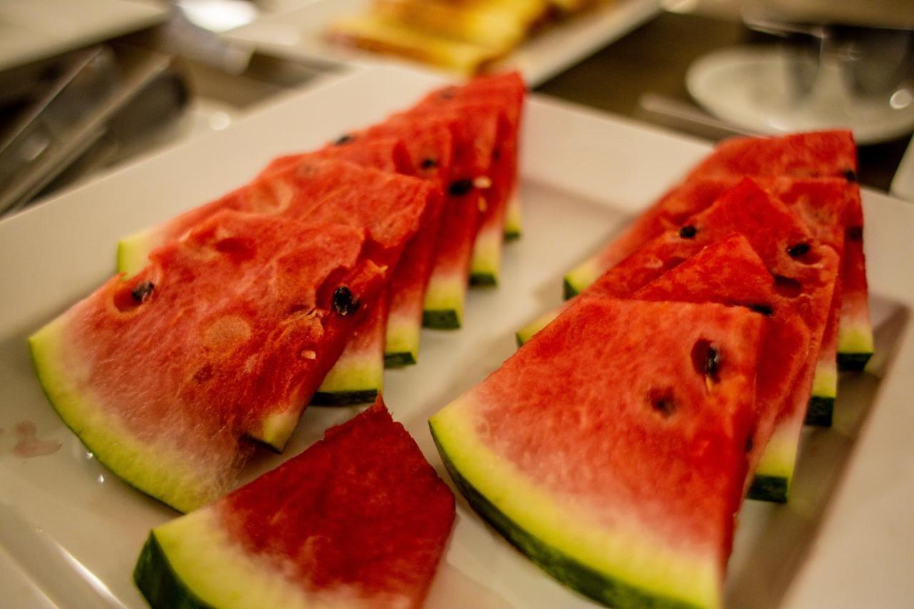 Ozaki'S Hotel Tailandia Екстер'єр фото